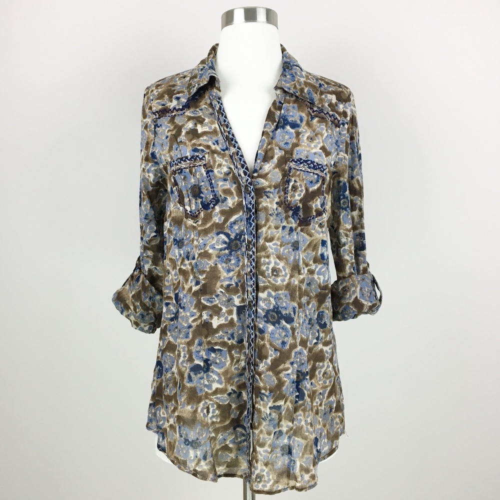 BKE Embroidered Beaded Button Up Tab Sleeve Top Blouse Shirt Small S